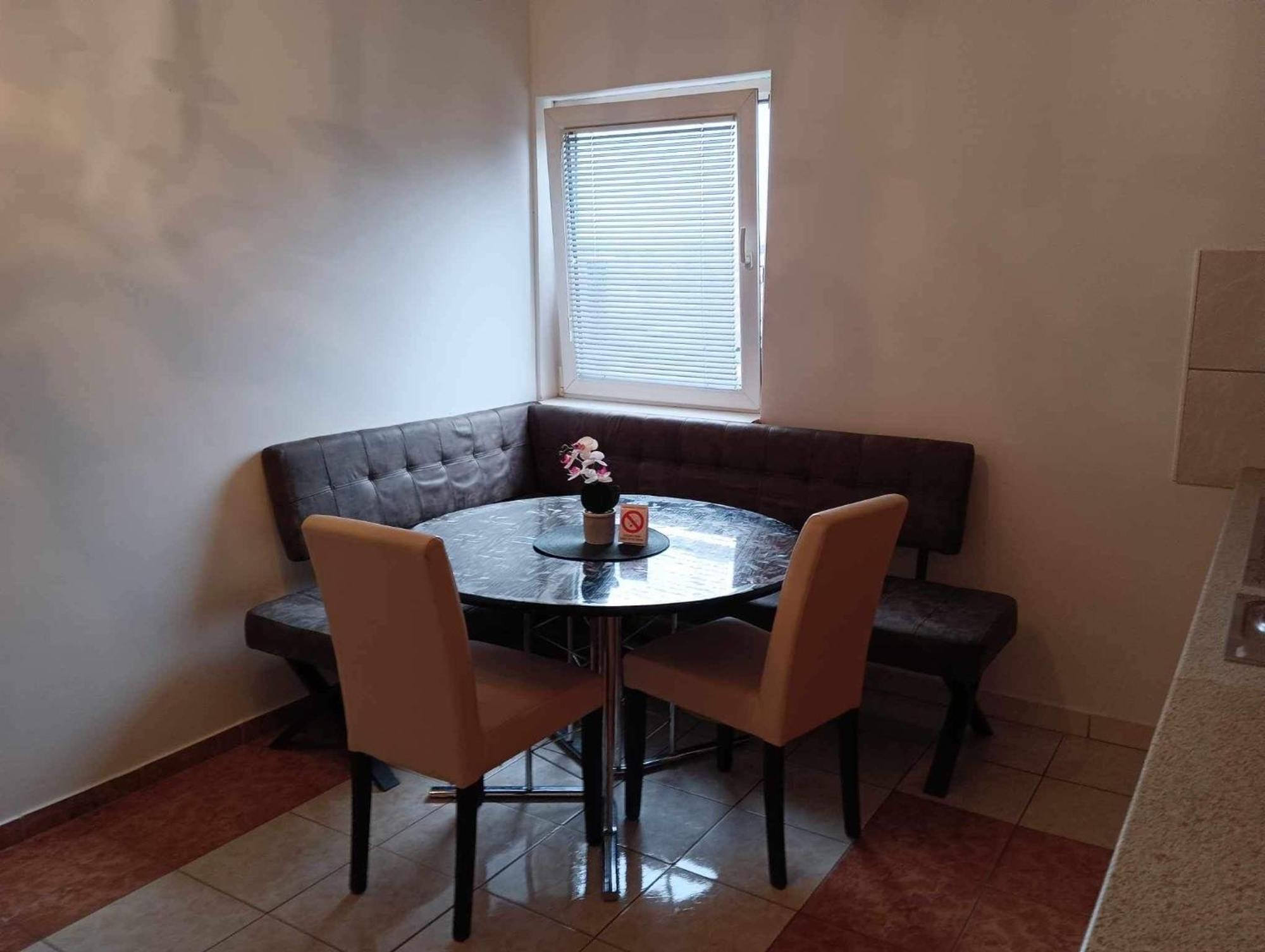Apartmani Royal Residence Golubac Kamer foto