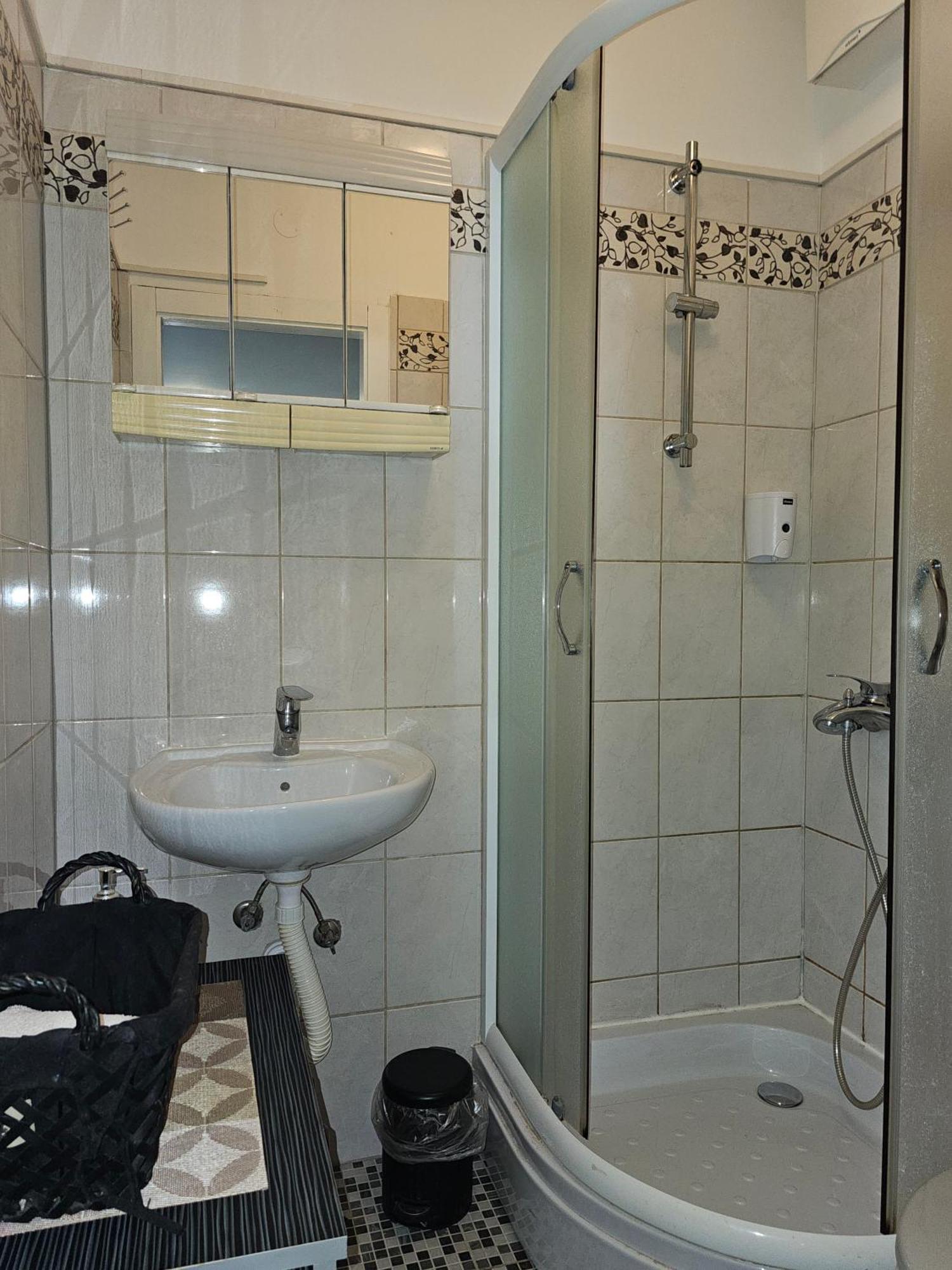 Apartmani Royal Residence Golubac Kamer foto