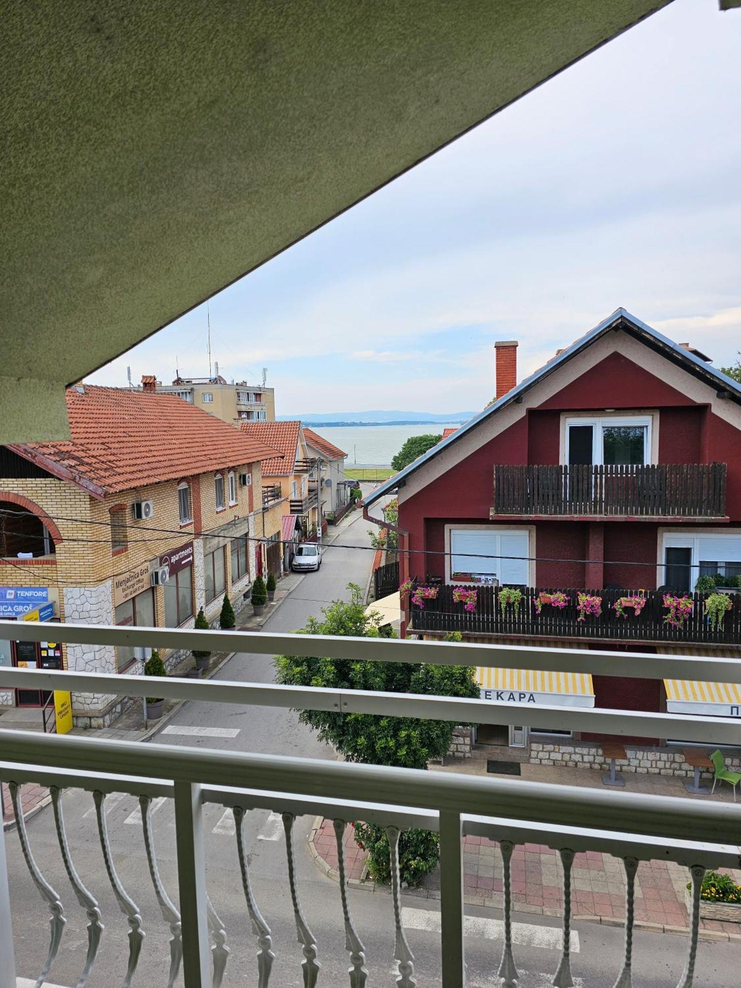 Apartmani Royal Residence Golubac Buitenkant foto
